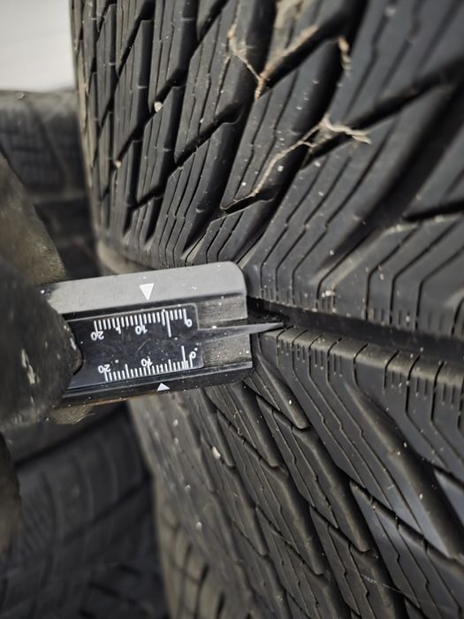 295 35 21 Anvelope iarna Michelin Alpin 5 Porsche Cayenne noi