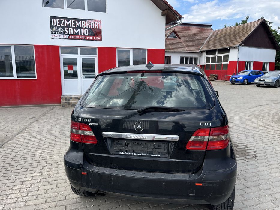 Piese mercedes b 180 cdi