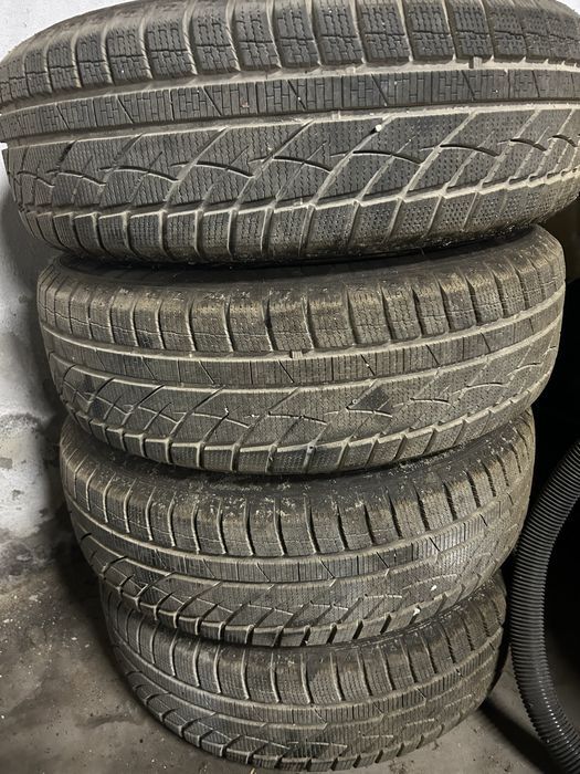 Гуми с джанти хонда црв 1