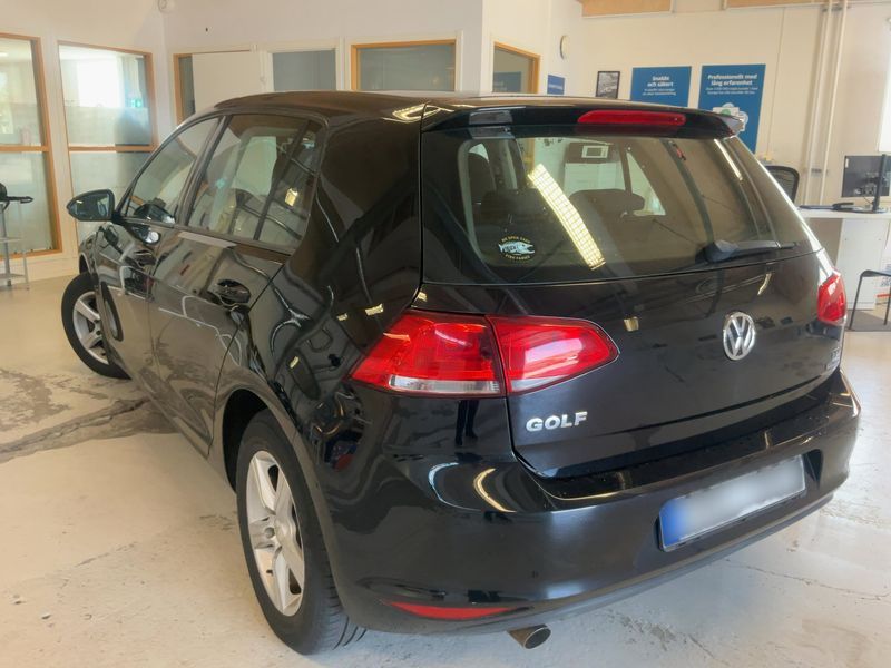 Volkswagen Golf VII 1.6 TDI Comfortline BlueMotion Tech 2013