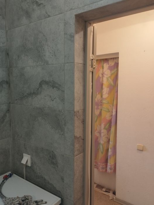 Укладка кафеля, керамогранит, ламинат