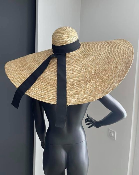 Голяма капела с панделка