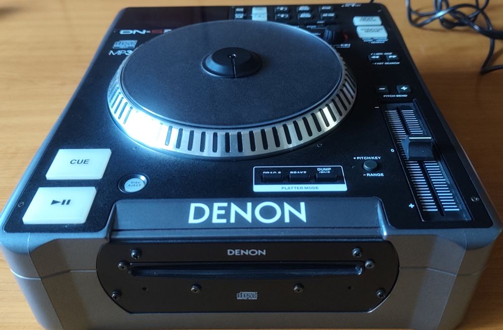Продавам DJ PIEAR DENON DN-S3000