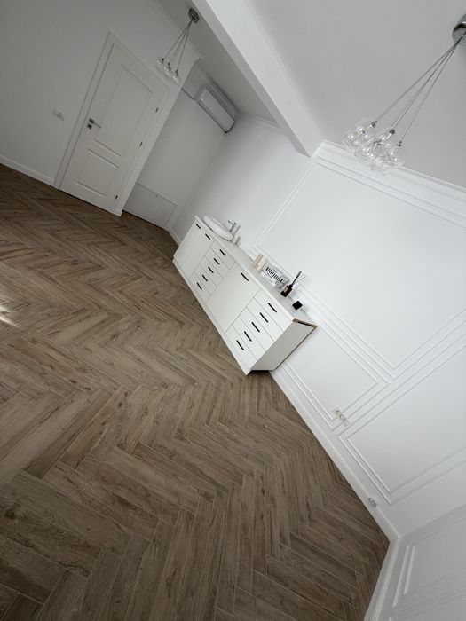 Casa de vanzare cu etaj