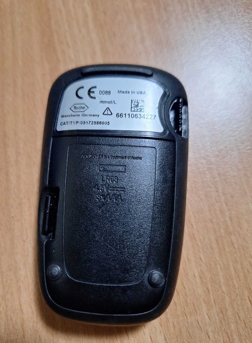 Aparat glicemie Accu Chek Aviva Expert Monitoring System Monitor Meter