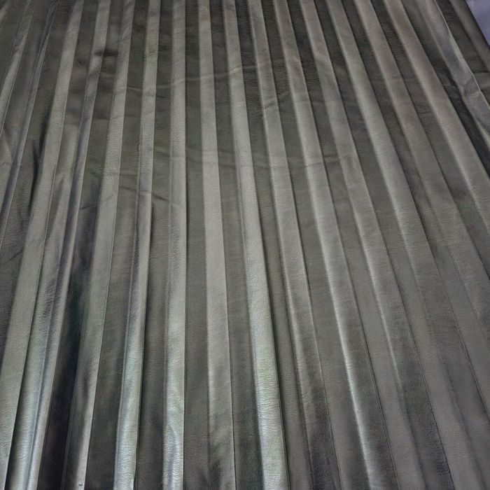 Нова дълга плисирана черна кожена пола "Reserved" S размер