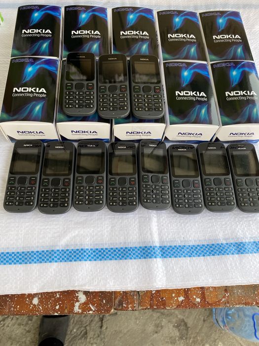 Nokia 100 ca nou