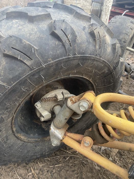 Vand tot ce se vede in poza