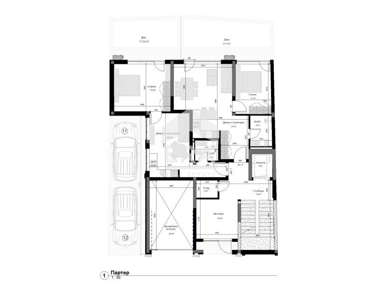Двустаен апартамент със собствен двор, в новострояща се сграда в истор