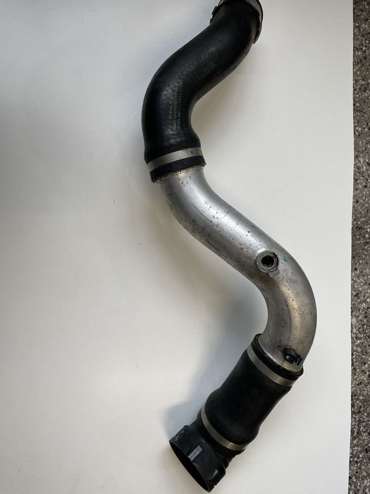 Тръба за въздух интеркулер бмв