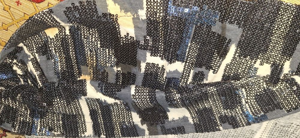 L'Art de River Island! Piesa evenimente!