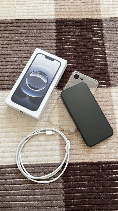 Продам iPhone 16e 128 гб чёрный