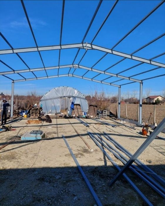 Vand si construiesc o gama larga de hale sau structuri metalice noi ne