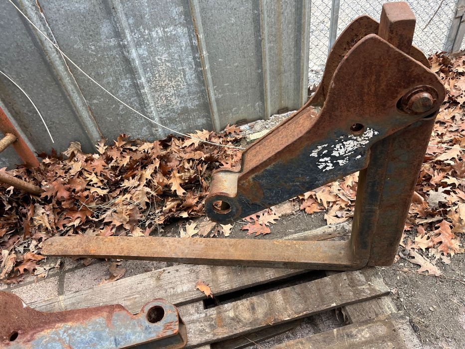 Вилици за комбиниран багер JSB