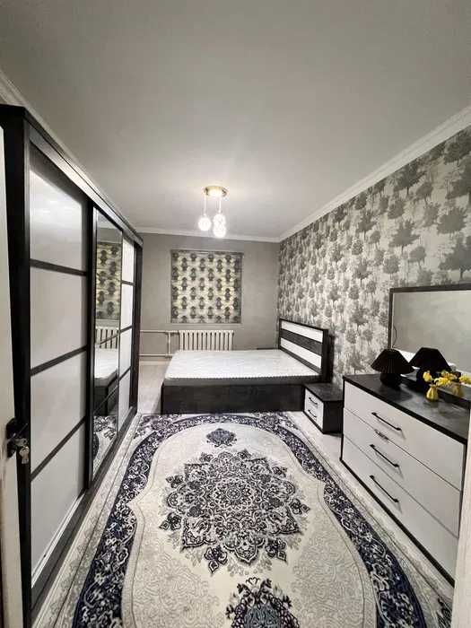 R2! Сдаётся ШИКАРНАЯ Квартира 2/1/4 на Мирабаде, ор-р Рисовый !