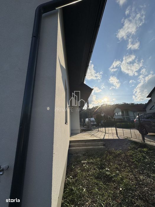 Casa individuală semifinisata, 130 mp, Strada Voinicenilor