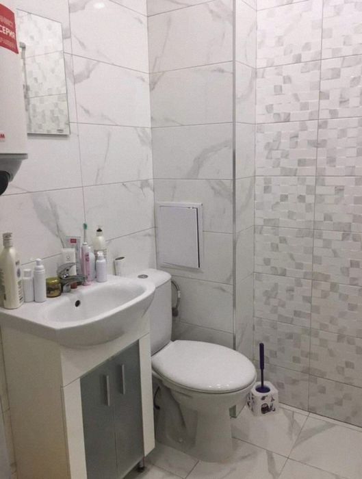 Дава се под наем Двустаен апартамент в Шумен, Басейна - 42 кв.м за 229.5 € - Снимка #5