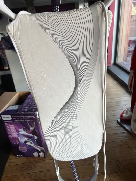 Уред за гладене с пара Philips