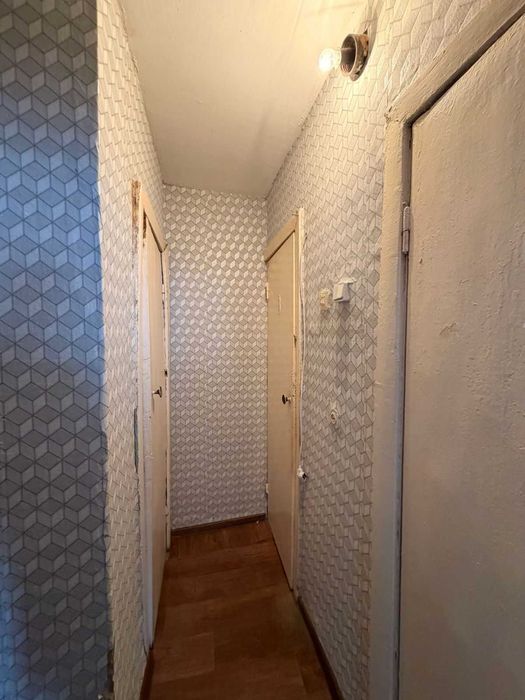 продается 4 ком квартира район Жазира