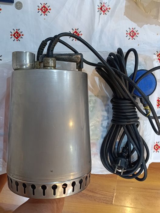 Pompa  Pompa Grundfos din  Inox și Pompa SPERONI Submersibilă din Inox