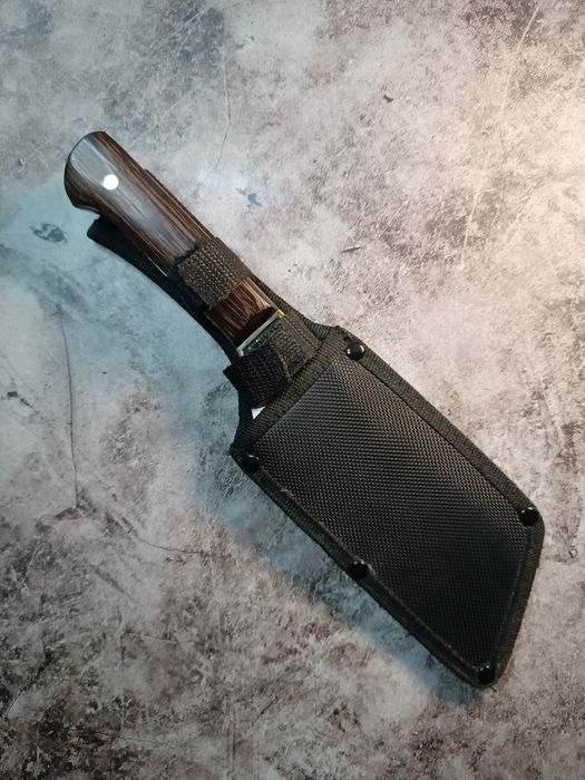 Масивен нож-сатър