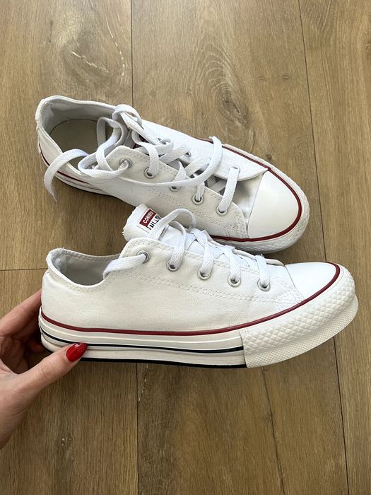 кецове Converse - бели, с дебела подметка, в отлично състояние