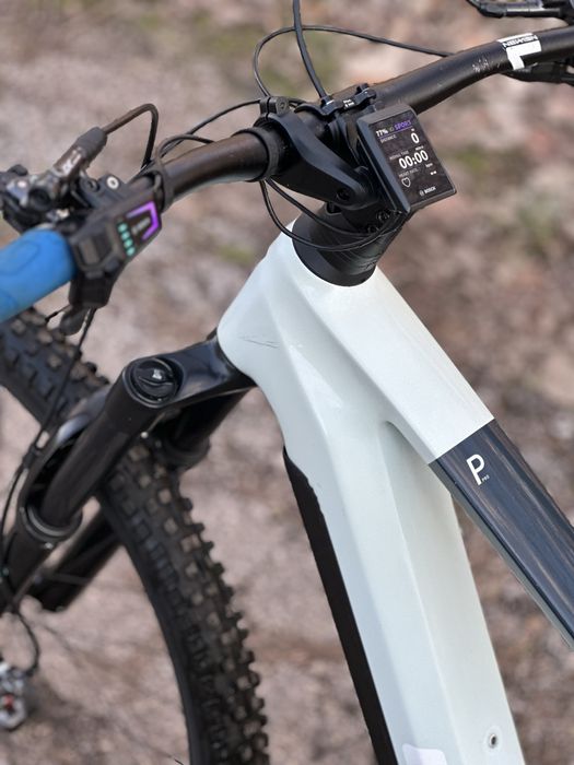 Електрически велосипед Cube Stereo 140 Карбон