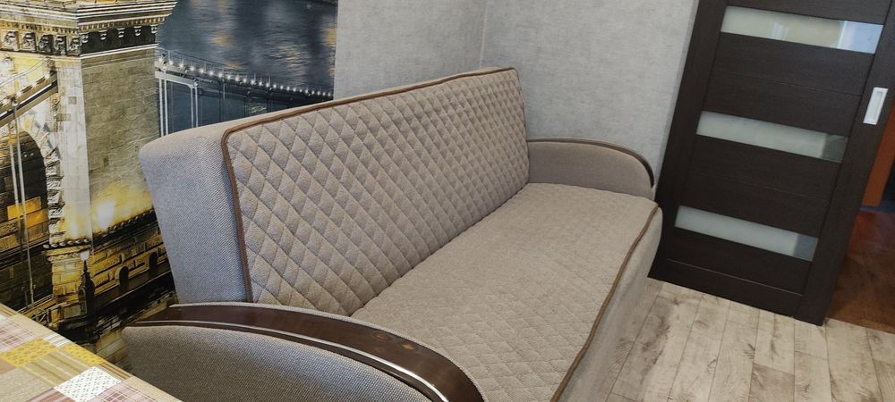 Продам мягкий диван