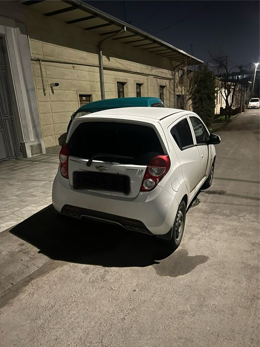 Spark 2015 yil Benzin