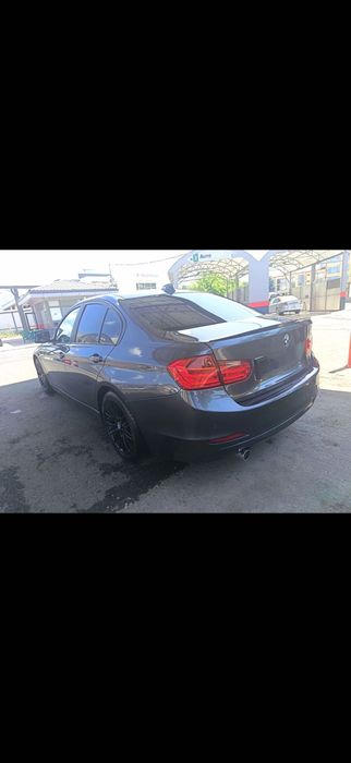 BMW 320 f30 2012
