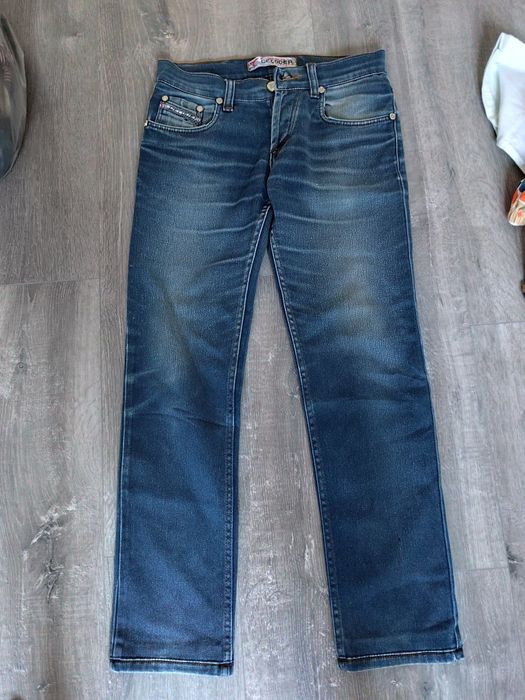 Pantaloni jeans dama