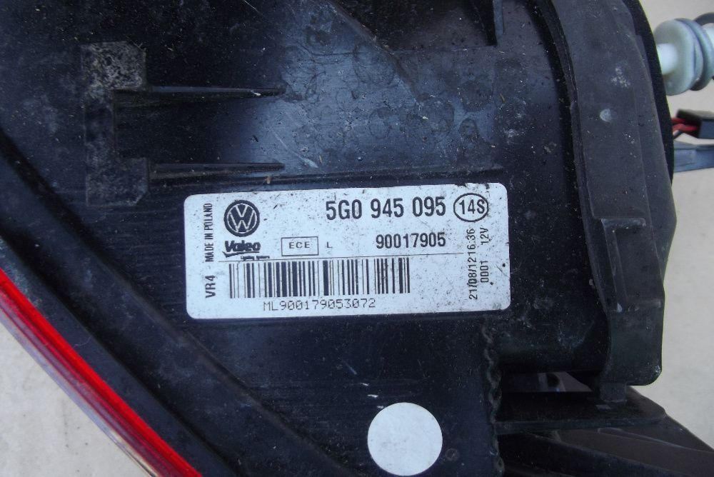 Stop stanga VW Golf 7 stop stanga aripa hatchback dezmembrez Vw Golf 7