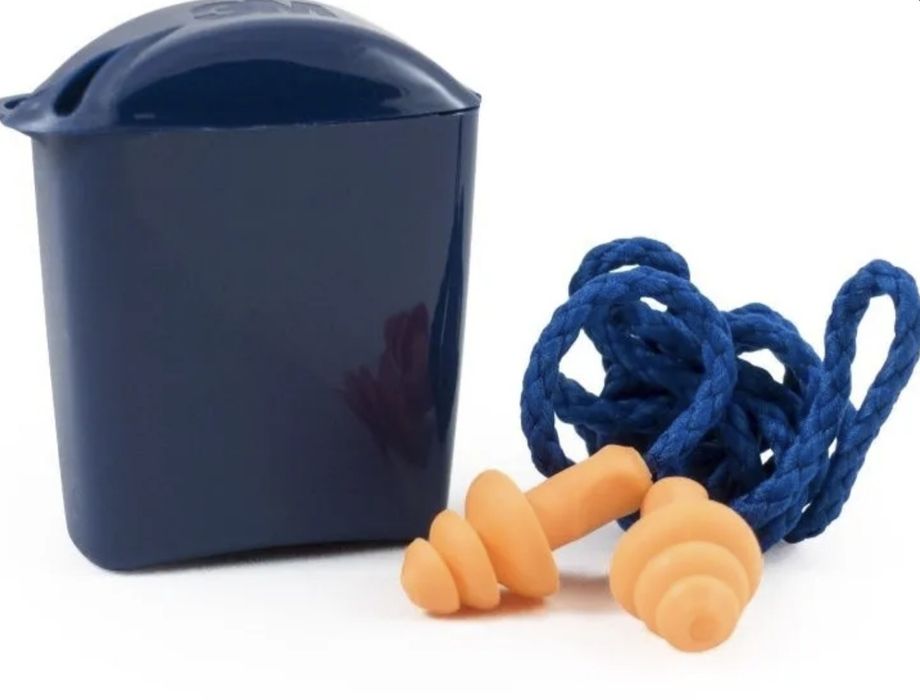 Спецодежда ТШО  и другая спецодежда.