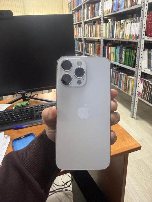 Айфон 14 Про Макс в идеальном состоянии