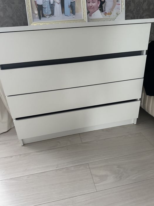 Продам спальный гарнитур