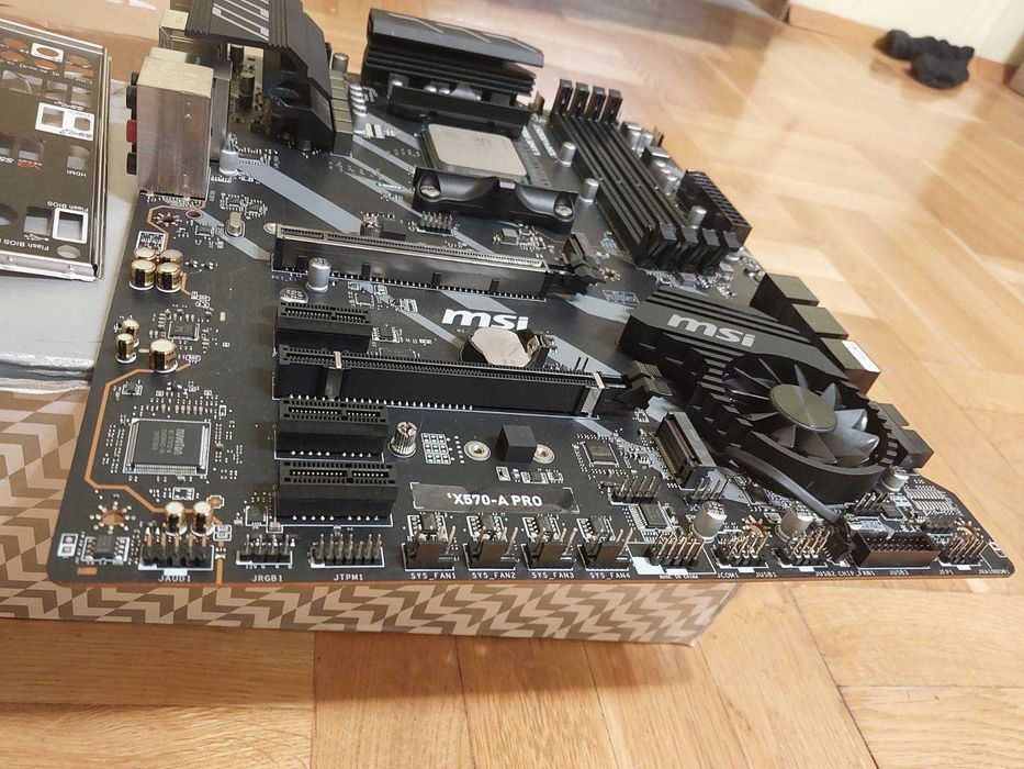 AMD Ryzen 7 5800X + MSI X570A Pro