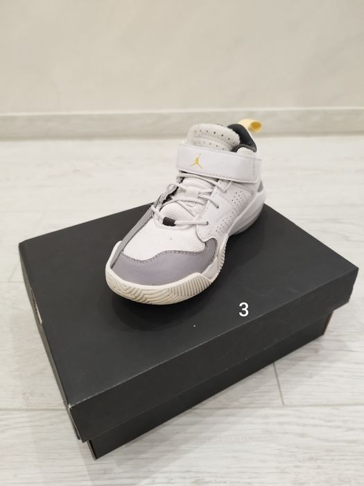 Обувки Air Jordan
