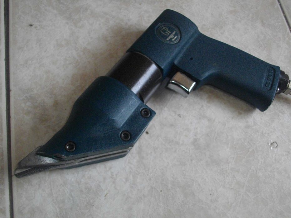 Пневматични Гайковерт Bosch/Kinzo/ Ножица Рязане Ламарина/ Такер Скоби