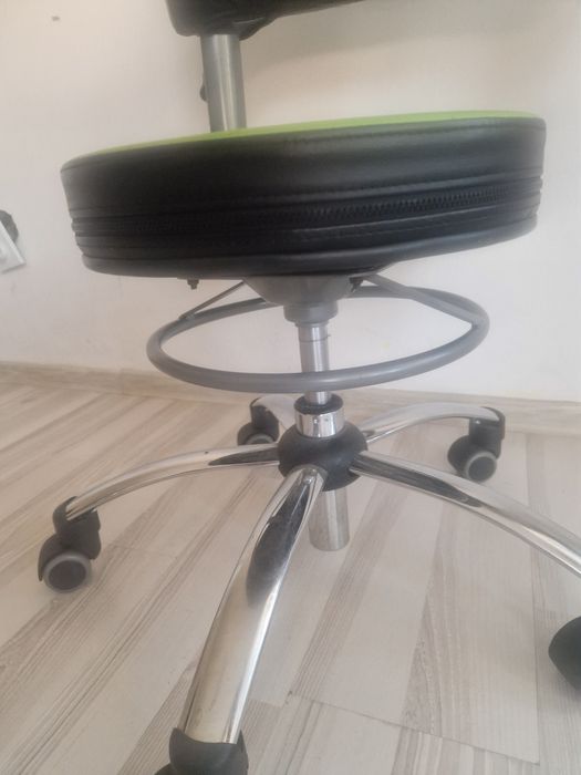 Scaun ergonomic profesional Sanus®-Gesundheitsstuhl, medic/educator