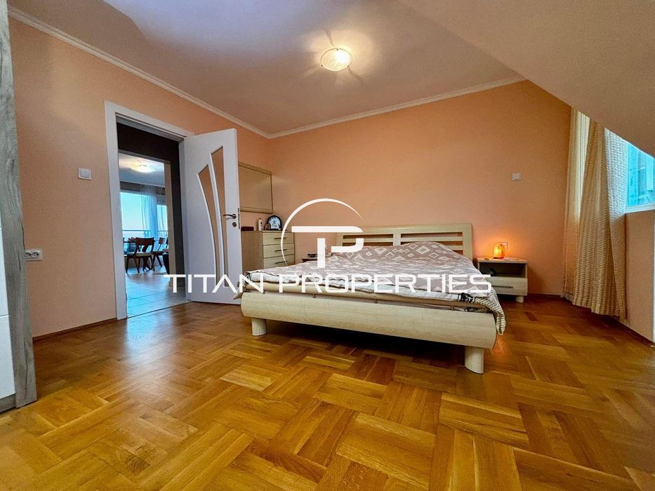 Продава се Тристаен апартамент в Бургас, Лазур - 104 кв.м за 1471 €/кв.м - Снимка #5