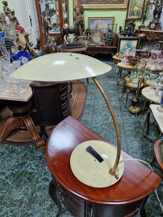 Рядка голяма антикварна руска съветска настолна лампа