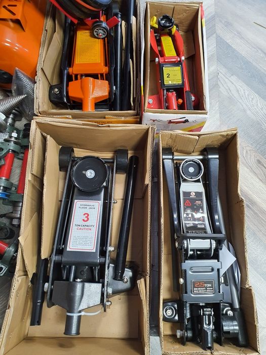 Cric crocodil de 2t,2,5t și de 3t
