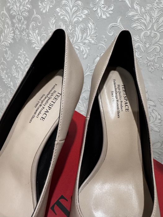 Туфли женские бежевые