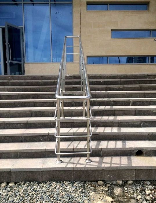 Перила самые низкие цены в городе! Высокое качества.