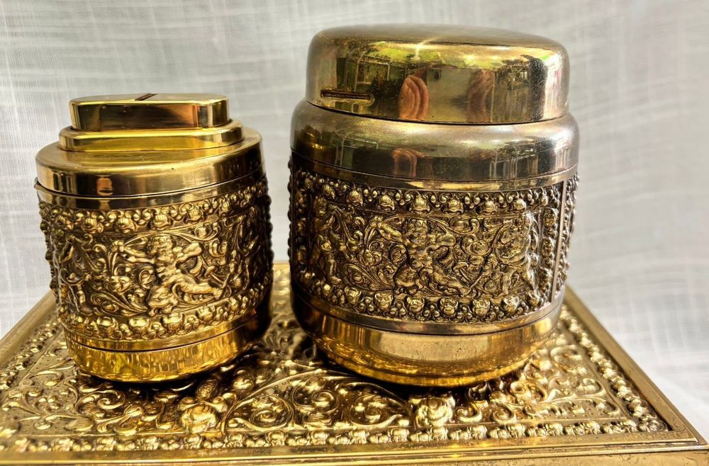 Сет от кутия за пури, запалка и съд за тютюн от месинг/бронз