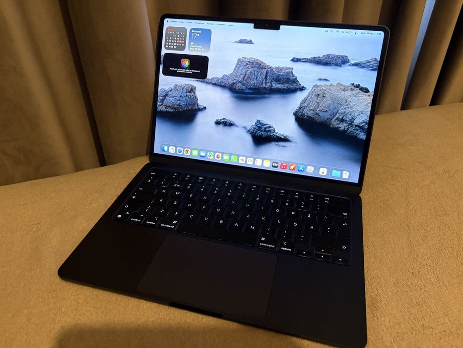 Apple Macbook Air M2 14” Blue, 256gb, impecabil.