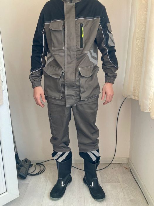 Спецовка и сапоги