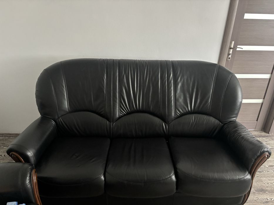 Canapea cu doua fotolii