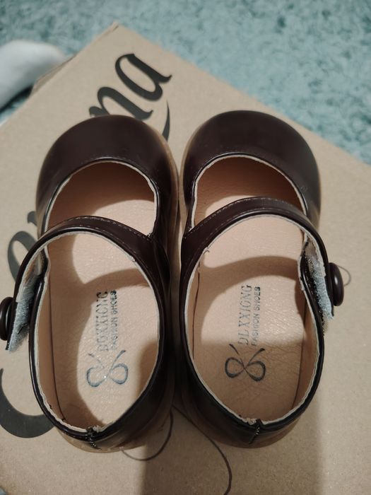 Pantofi piele mărimea 27