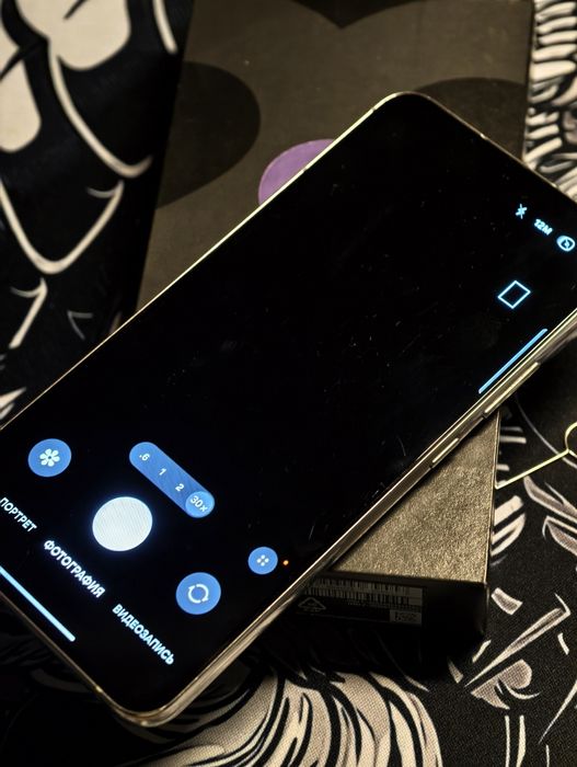 Samsung s22 plus, в отличном состоянии